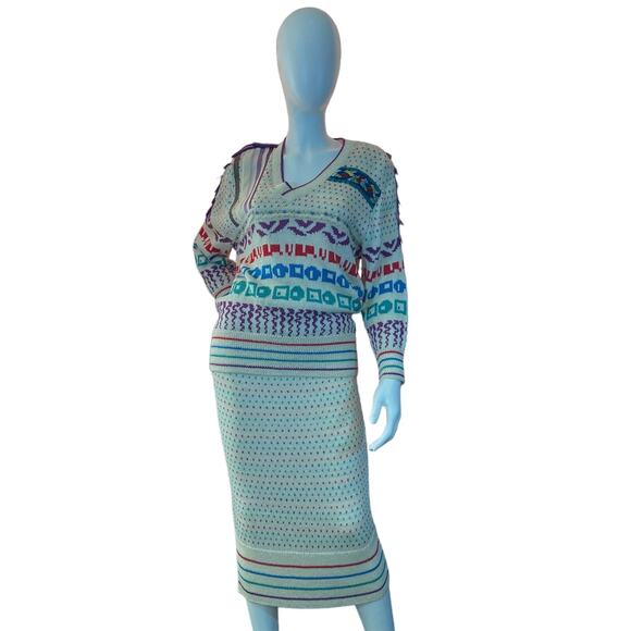 80’s Vintage Marika Contompasis Crème & Rainbow Sweater Set